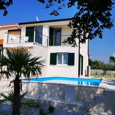 Clara Holiday home *